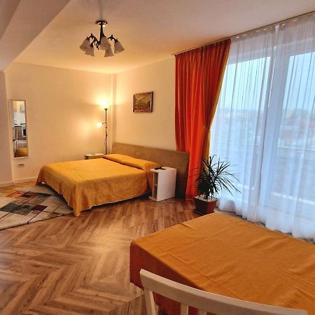Apartament Domus Magistrae Bukareszt Zewnętrze zdjęcie