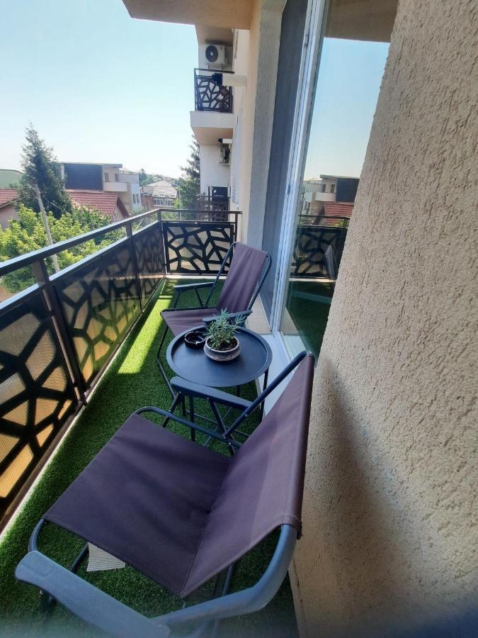 Apartament Domus Magistrae Bukareszt Zewnętrze zdjęcie